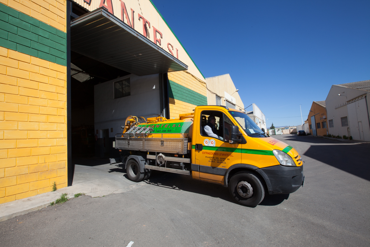 camion cuba en valencia